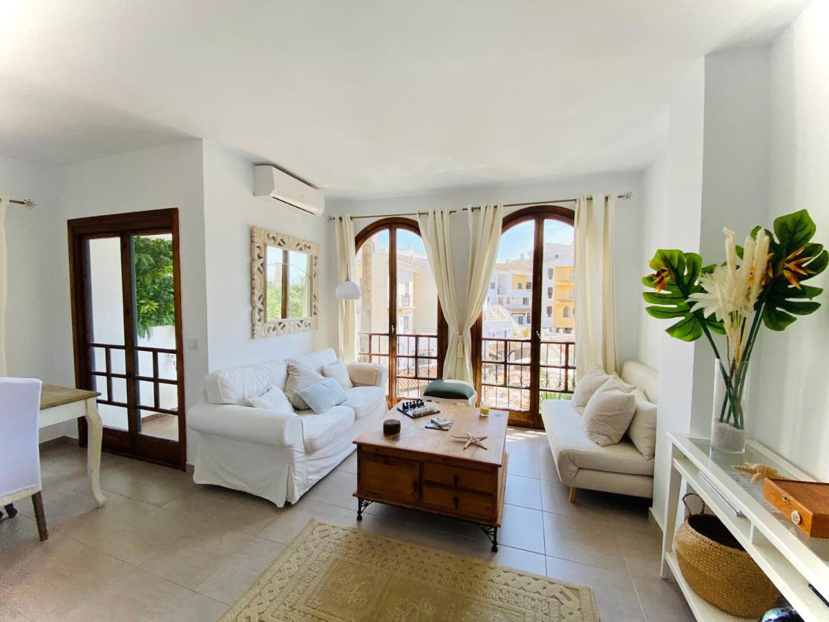 Luminoso Apartamento Para Dos Personas En Cabopino Marbella Kültér fotó