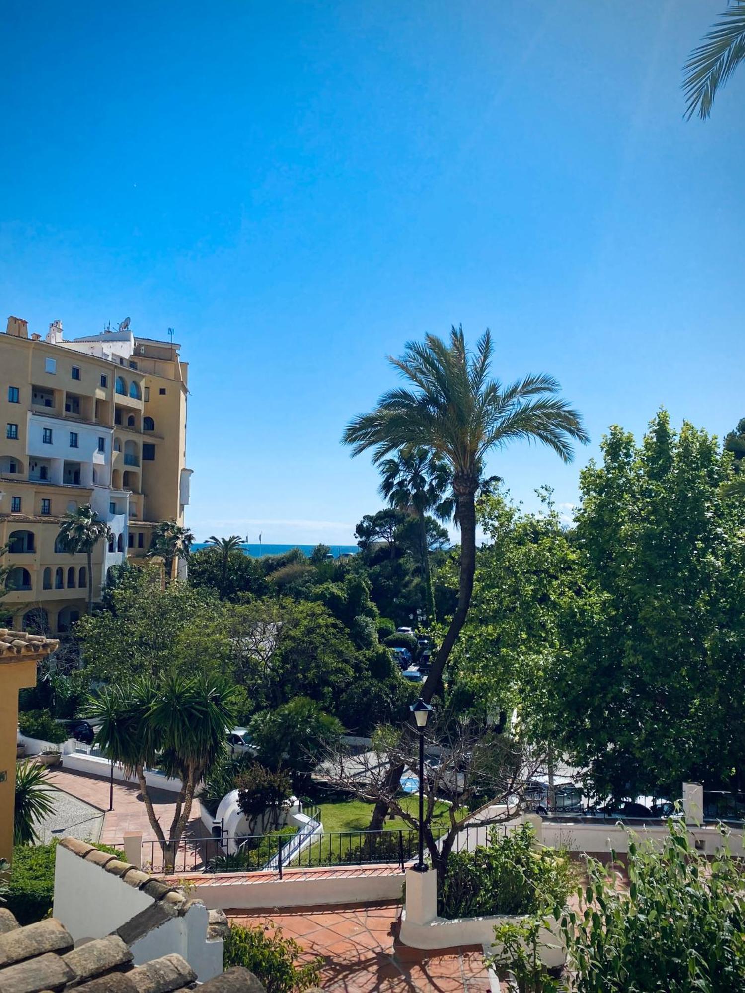 Luminoso Apartamento Para Dos Personas En Cabopino Marbella Kültér fotó